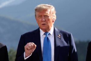 Trump incite le peuple iranien à renverser les mollahs : une provocation criminelle