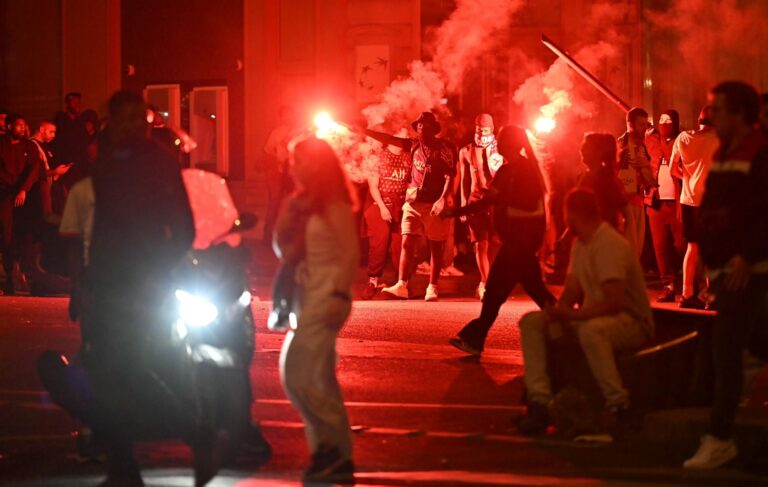 La victoire du PSG provoque une catastrophe humaine et un défi à l’État français