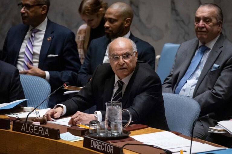 La réaction virulente de l’Algérie face aux menaces de la France