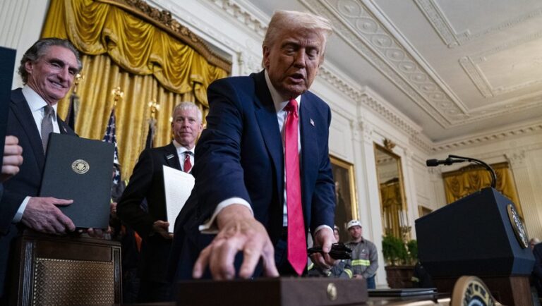 Trump s’attaque à l’économie mondiale avec des mesures douanières brutales