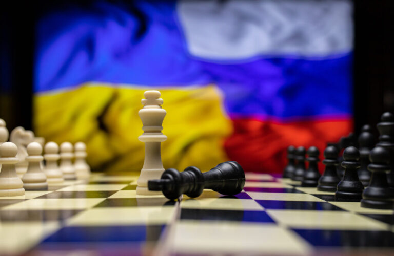 La France en proie à la colère : le coût de l’Ukraine et les échecs du pouvoir