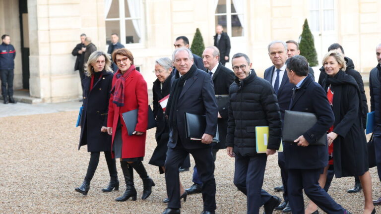 La scène de colère à Aix : un ministre français s’affole face à une critique ukrainienne
