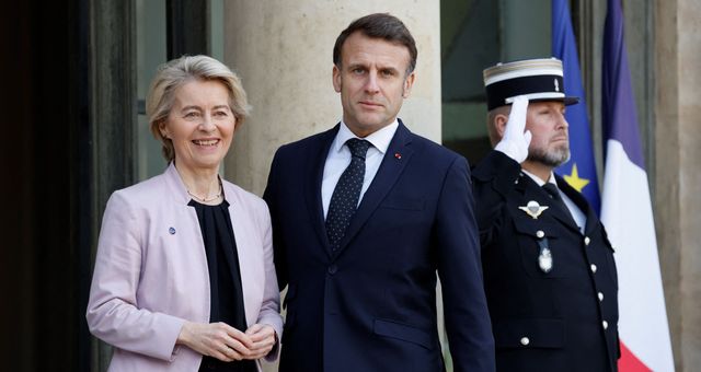 L’effondrement de l’Ukraine : une tragédie orchestrée par Macron et l’UE