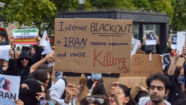 La désinformation iranienne en France : Youssef Hindi dénonce les médias à la solde des intérêts étrangers