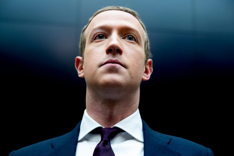 L’obsession de Zuckerberg pour l’intelligence artificielle : une folie technologique dévastatrice
