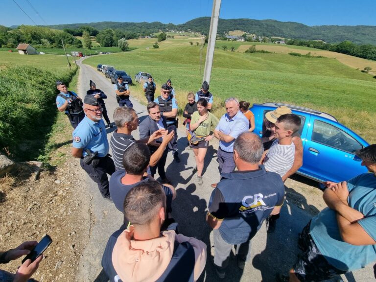 La Répression Brutale des Éleveurs en Savoie : Une Politique Démentielle de l’Union Européenne