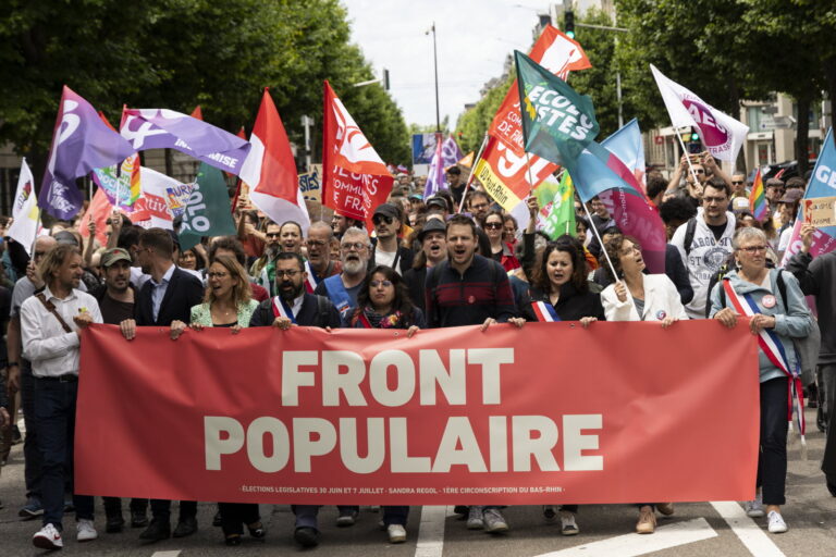 Les manipulations de la gauche sur le mouvement de protestation en France