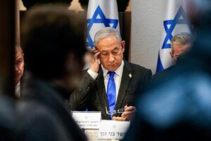 Gaza : Netanyahu déchiré par les traîtres juifs et l’horreur de sa politique guerrière