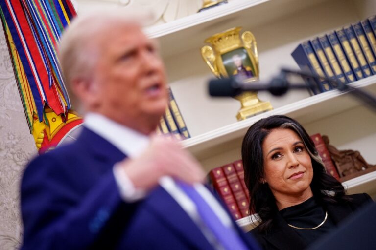 Réduction drastique des services de renseignement américains : un nettoyage politique ou une réforme inutile ?