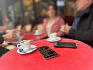 Les micros de nos smartphones nous espionnent en permanence : une mésaventure inquiétante