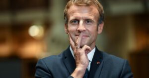 Macron et ses alliés : une machination pour écraser la liberté d’expression