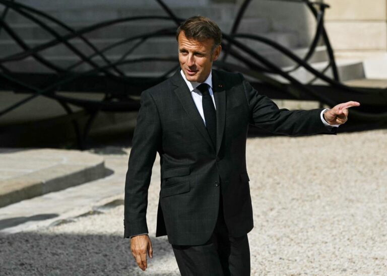 Macron dans l’impasse : la France face à un désastre sans précédent