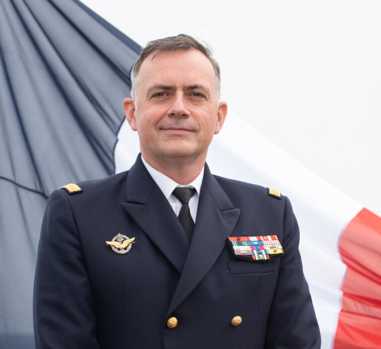 L’amiral Vandier dénonce l’OTAN et les dirigeants français