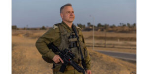 L’État profond israélien dénonce les efforts de l’officier Oren Solomon pour révéler la vérité sur le 7 octobre